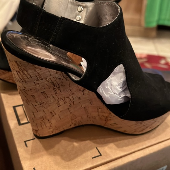 Carlos Santana Malor  Open Toe Cork Platform Wedge in. Black Suede Sz 8 … - Picture 1 of 12
